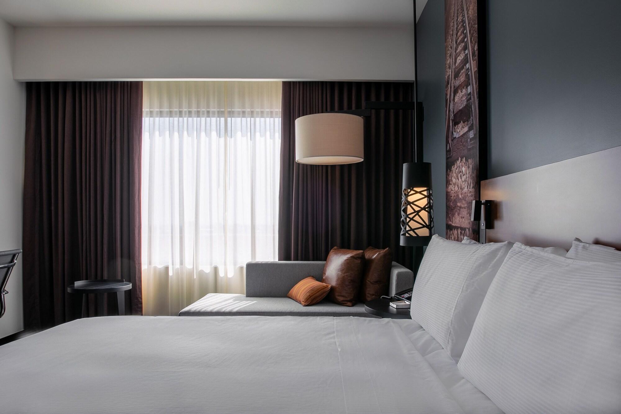 Doubletree By Hilton Celaya Celaya  Eksteriør bilde