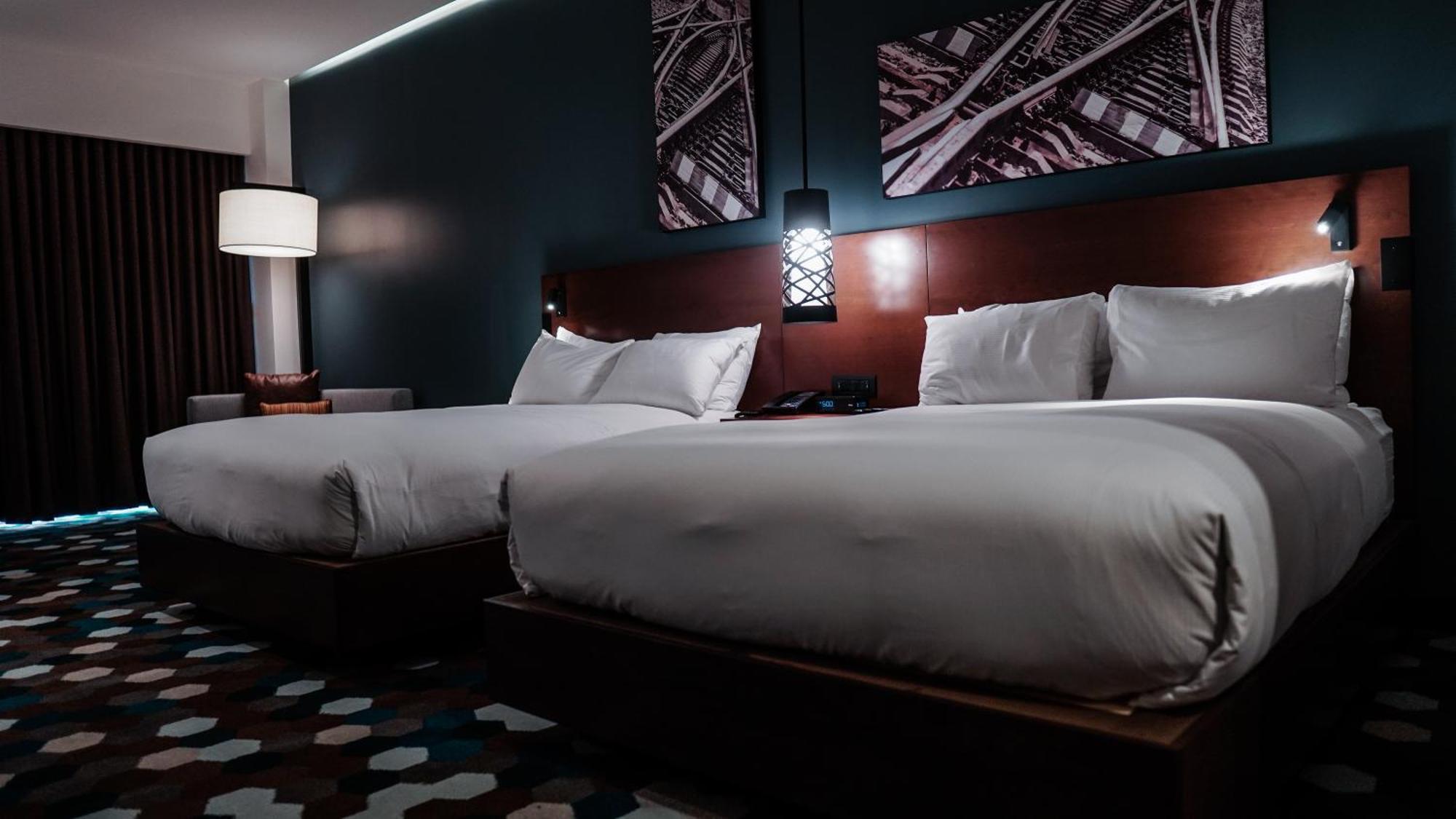 Doubletree By Hilton Celaya Celaya  Eksteriør bilde