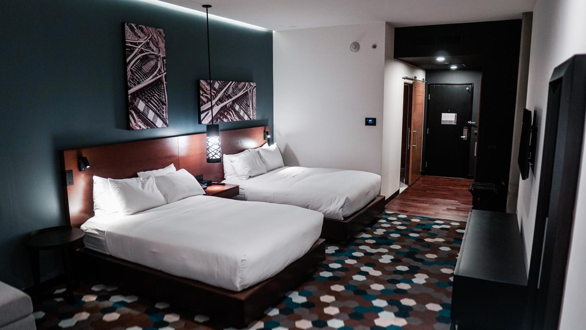 Doubletree By Hilton Celaya Celaya  Eksteriør bilde